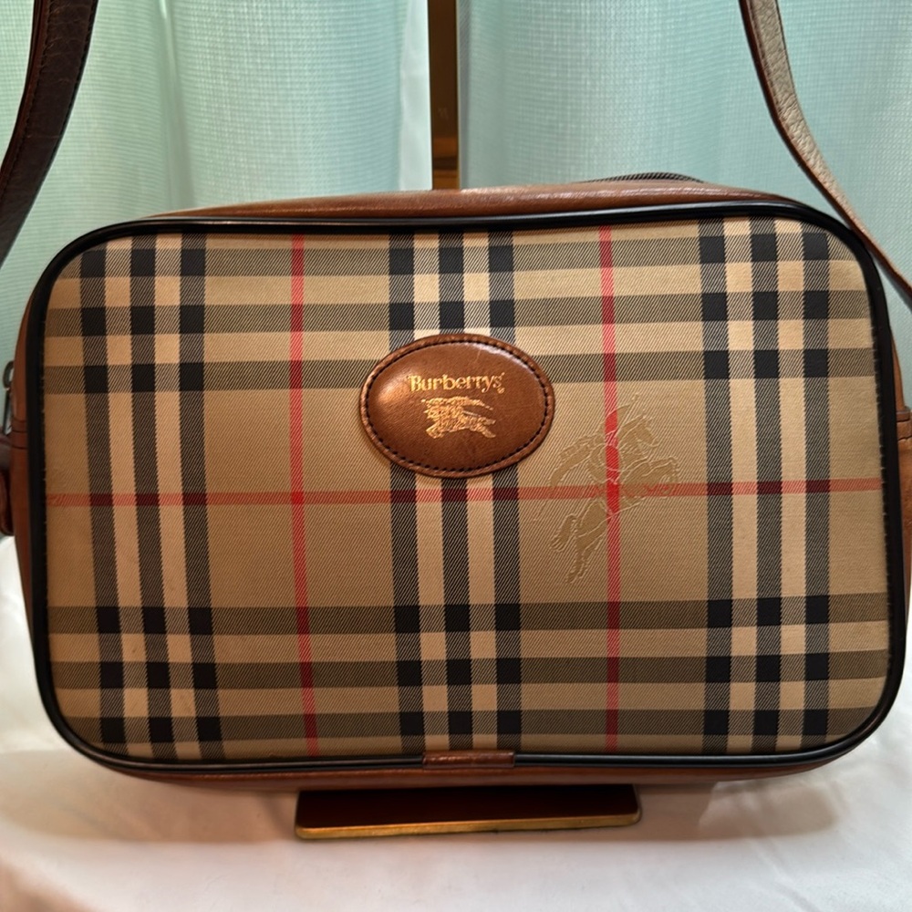 Vintage Burberrys Nova Check Shoulder Bag with Brown Leather